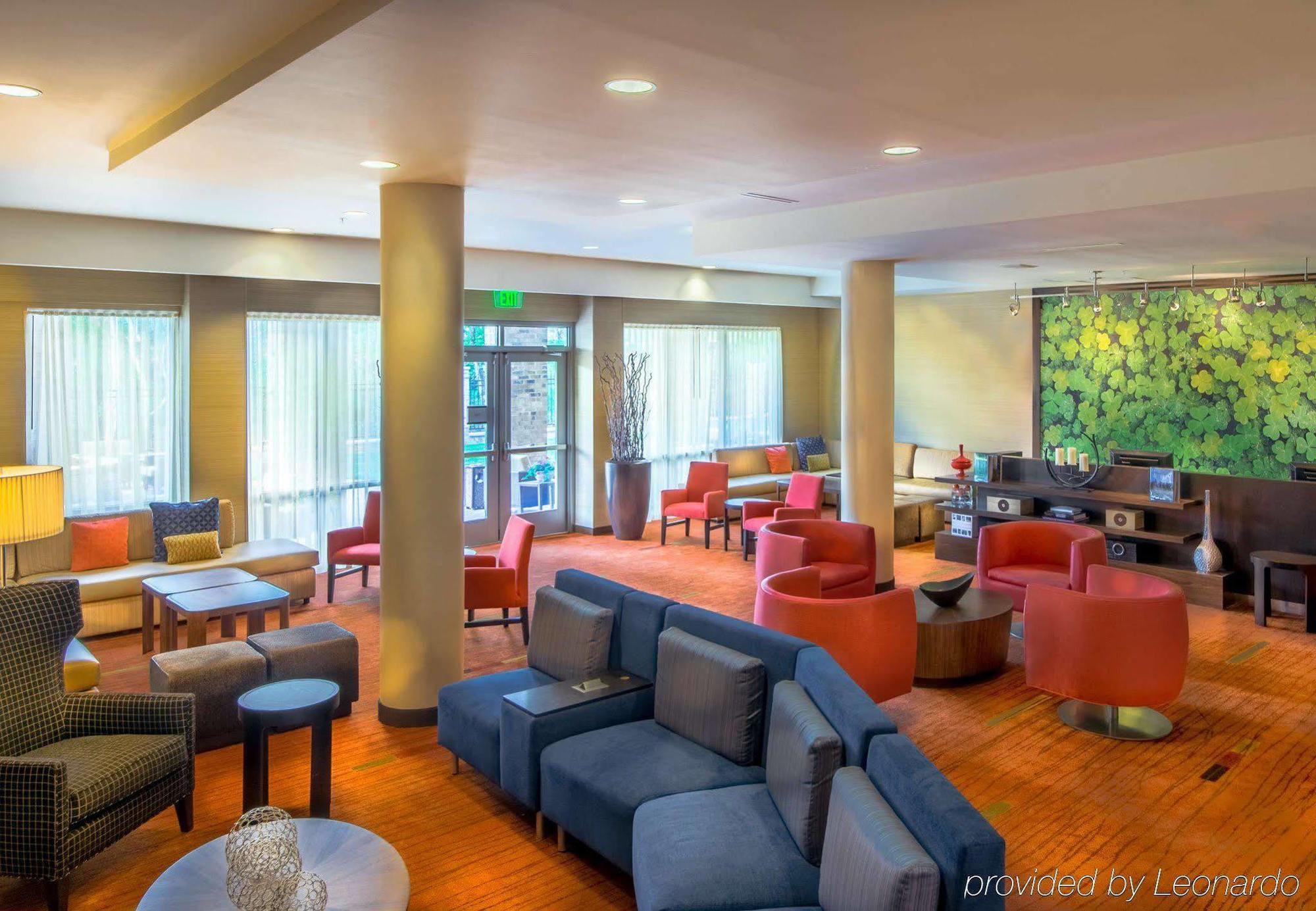 Courtyard By Marriott Charleston Downtown/Civic Center Hotel Buitenkant foto